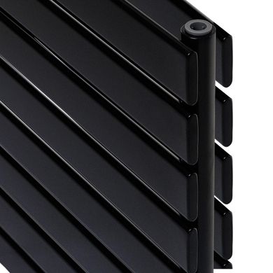 Горизонтальний дизайнерський радіатор опалення ARTTIDESIGN Livorno II G 8/600 чорний матовий