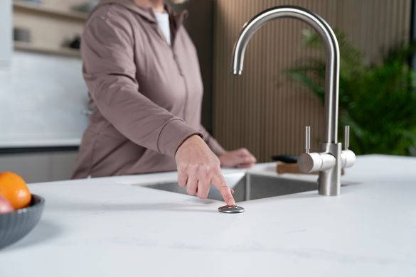 Измельчитель пищевых отходов IN-SINK-ERATOR PREMIUM 700