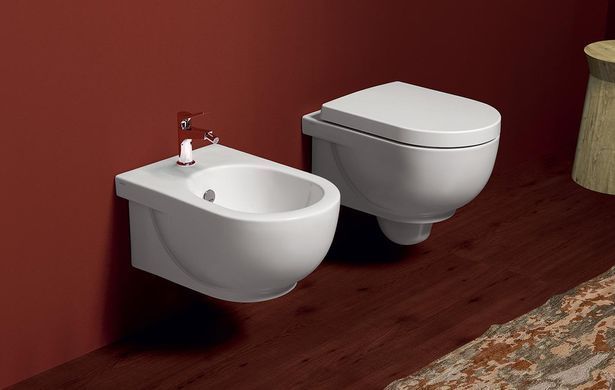 Подвесной унитаз SIMAS E-LINE + сиденье SOFT CLOSE (EL18+F85+EL004)